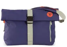 Messenger Bags Crumpler Pinnacle of Horror 2 crumpler_pinnacle_of_horror_blueberry_taskameraid_1