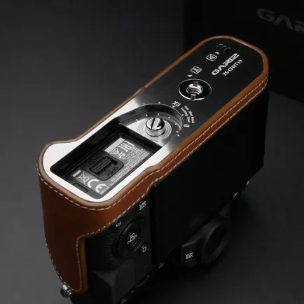 Case and Strap Gariz Halfcase Fujifilm X-T10 / X-T20 Caramel (XS-CHXT10CM) 4 gariz_half_case_fujifilm_xs_chxt10br_taskameraid_2