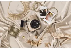 Kamera Instax Fujifilm Instax Mini 70 Stardust Gold 6 instax_mini_70_gold_taskameraid_6