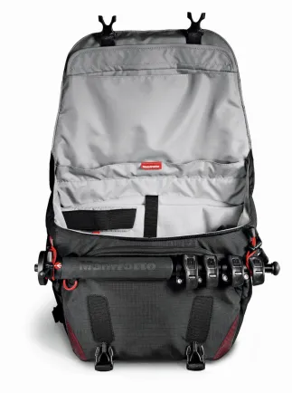 Messenger Bags Manfrotto Bumblebee M-30 for DSLR MB PL-BM-30 4 manfrotto_bumblebee_m_30_taskameraid_4