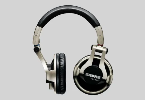 Earphone, Headphone & Mic SHURE SRH750DJ Professional DJ Headphones 1 srh750dj_1