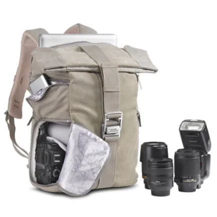 Backpacks NG P5090 - National Geographic Medium Backpack For personal gear, DSLR, acc., 15.4