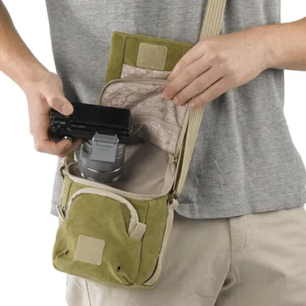 Messenger Bags NG 2342 - National Geographic Earth Explorer camera holster S for CSC 3 tas_national_geographic_ng2342_taskameraid_3