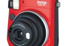 Kamera Instax Fujifilm Instax Mini 70 Passion Red 1 taskameraid_instax_mini_70_red_1
