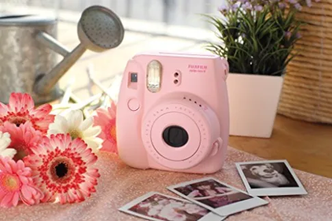 Kamera Instax Fujifilm Instax Mini 8 Instant Film Camera Pink 5 taskameraid_instax_mini_8_pink_5